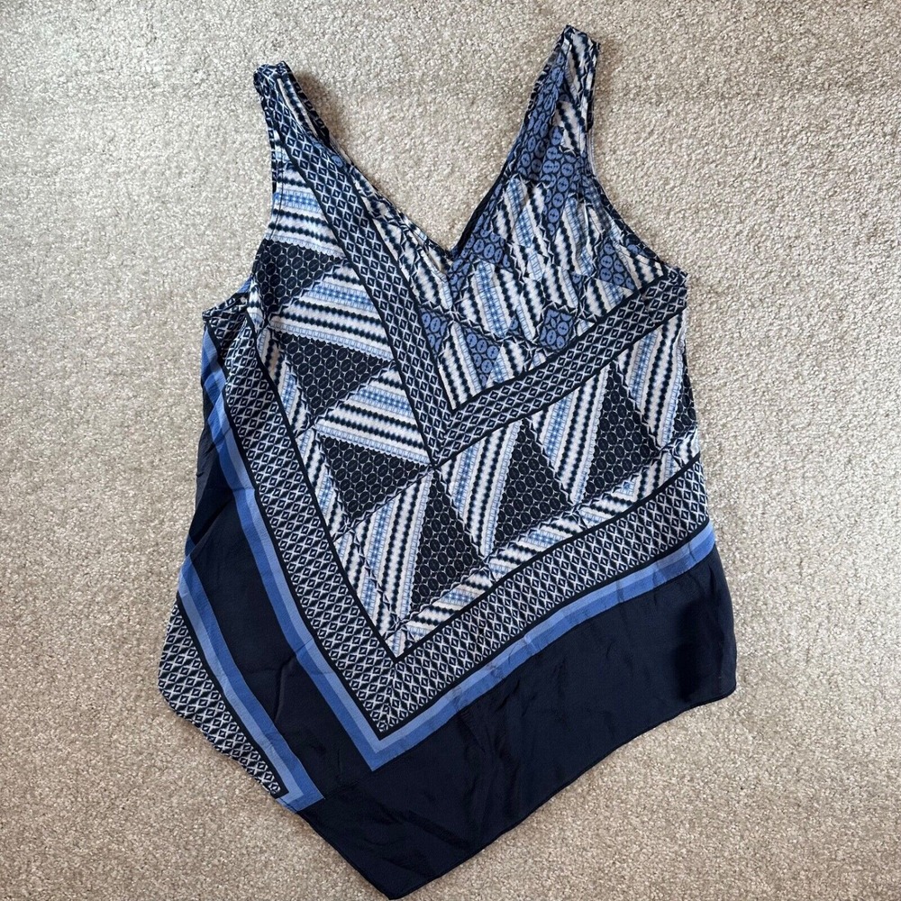 NIC+ZOE Navy, White & Light Blue Geometric V-Neck Handkerchief Hem Tank